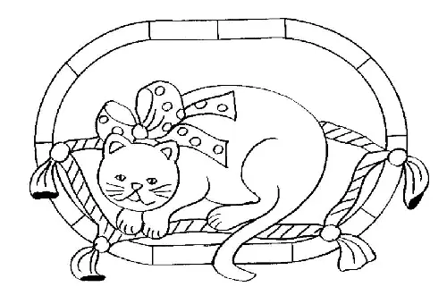 Раскраска Кошка лежит в кошачьем гамаке